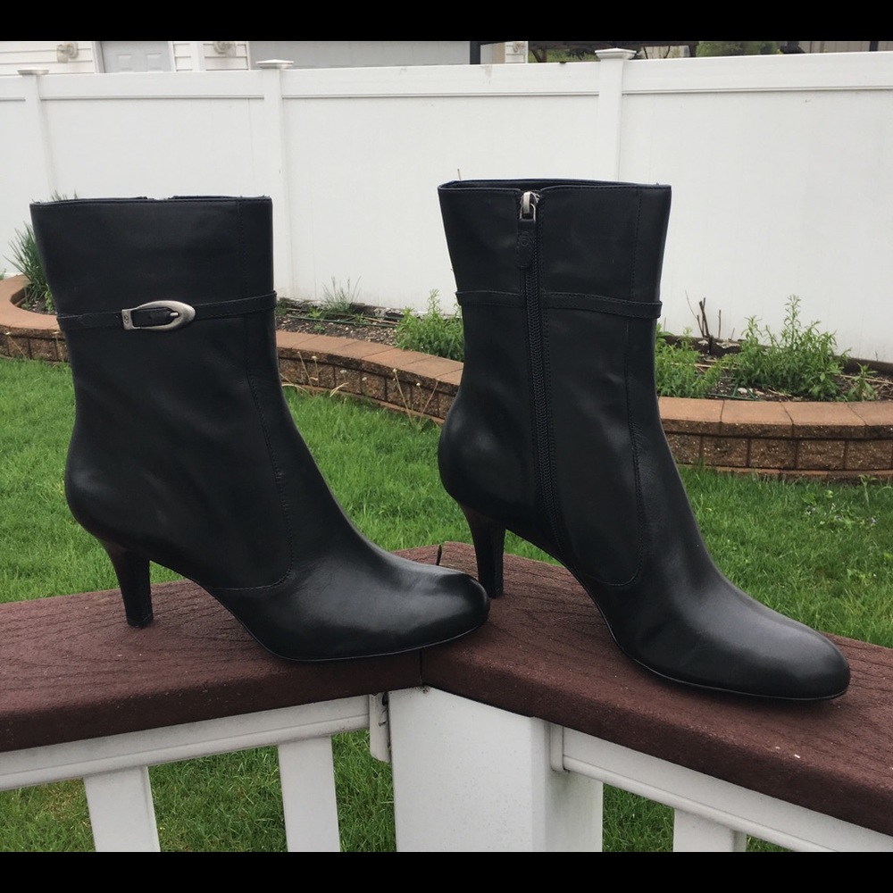 NEW Circa Joan & David Women’s Boots, size 10M